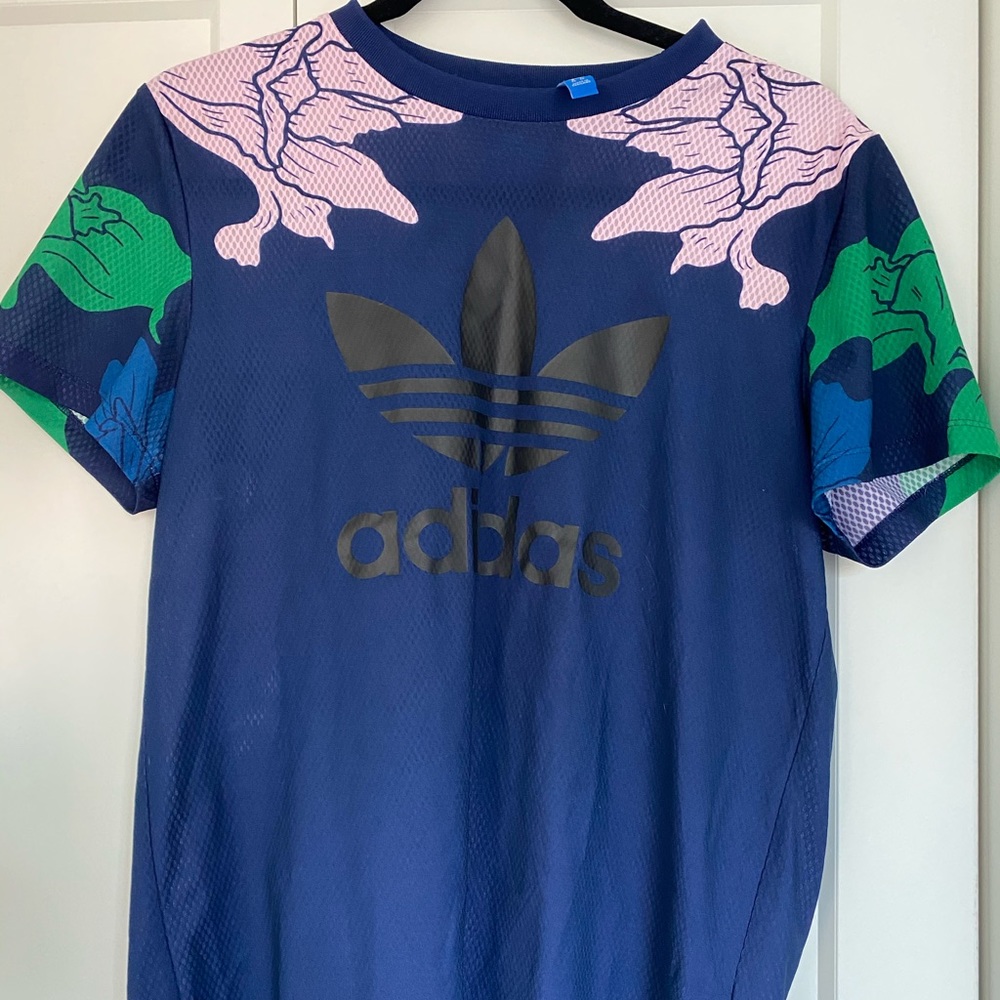 Adidas navy shirt with design
